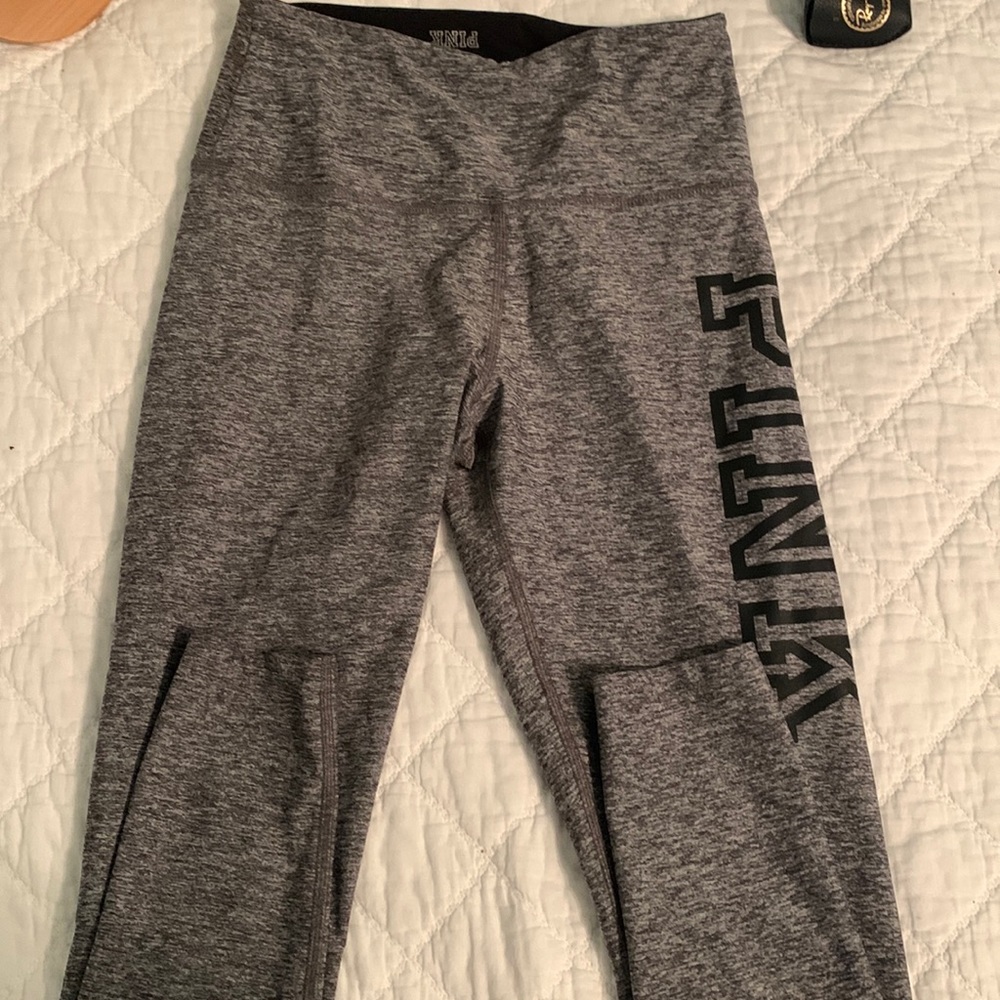 very gently used leggings